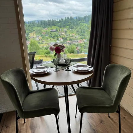 Dido House * Slavske